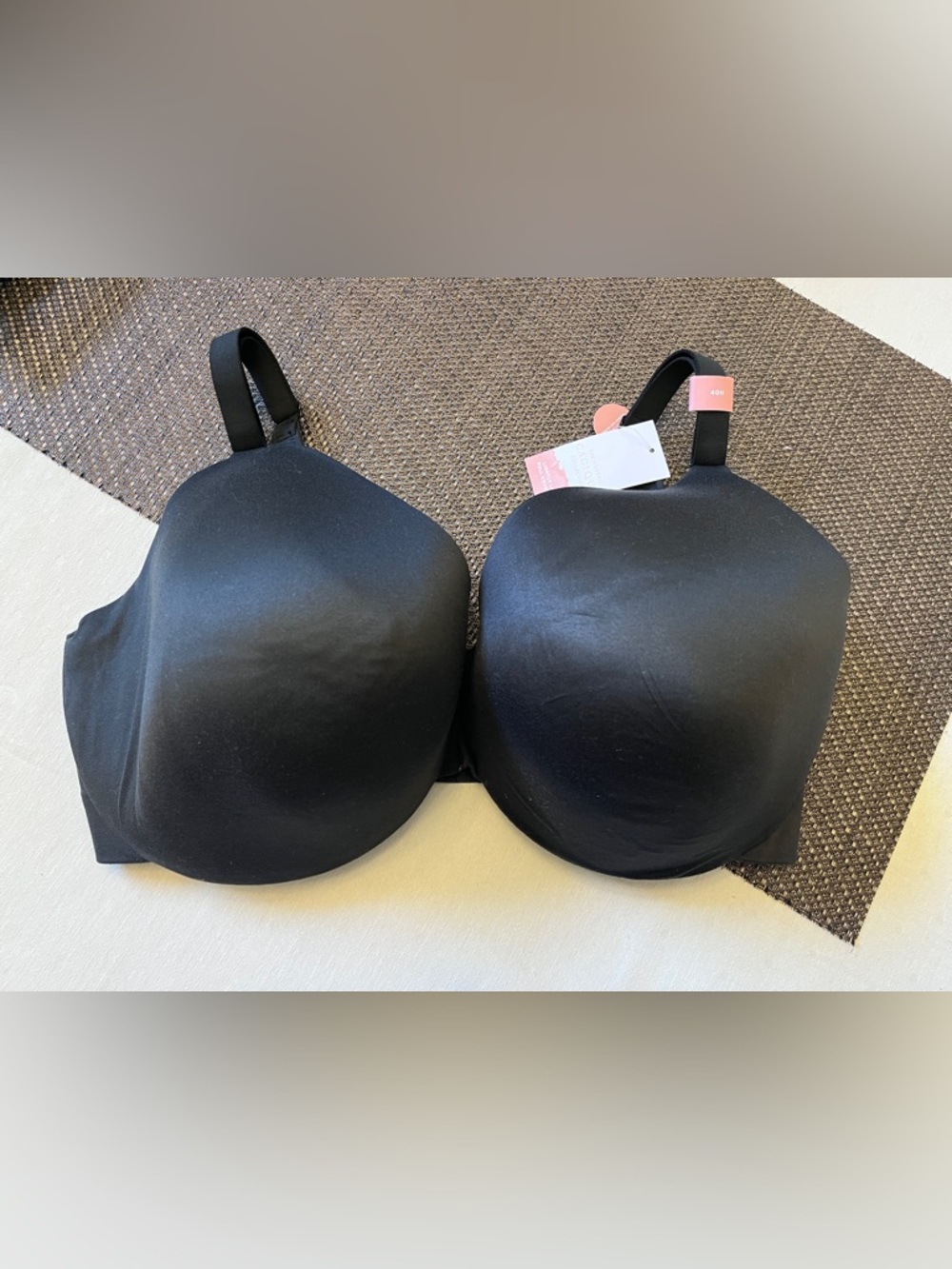 Cacique FOUR Lightly Lined Back Smoothing Bras Size 40H PLEASE READ DESCRIPTION
